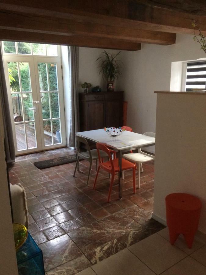 Maison De Vacances, Gite "Le Vieux Logis" A Profondeville Zewnętrze zdjęcie